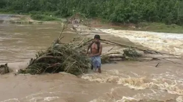 Cyclone Titli: Odisha Govt grappling to tackle post-cyclone situation in Odisha