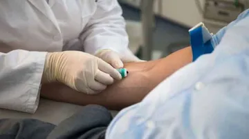 Regular flu shots might save heart failure patients