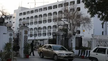 Pakistan summons US ambassador over Trump tweet, registers protest