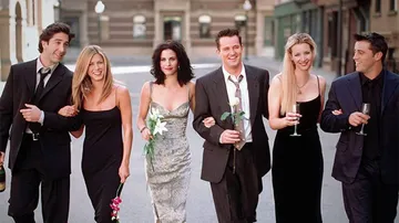 Friends Reunion: Matthew Perry Aka Chandler Posts Inside Reunion Pic, Deletes It