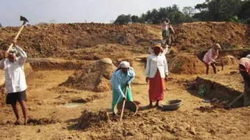 32 Cr Mandays Employment Generated, Rs 31.5k Cr Spent Under GKRA