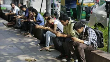 Global Internet users to reach 3.47 bn in 2017