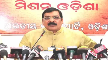 BJP cries foul over Odisha govt’s pucca house advert