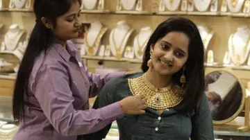 High gold prices mar Akshaya Tritiya sales this year