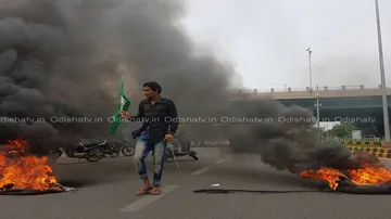 BJD begins ‘Hak Pain Hartal’ against fuel price hike