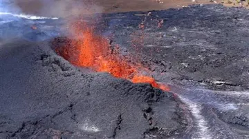 Over 600 homes destroyed by Hawaii volcano eruption