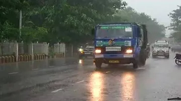 Heavy Rain Lash Cuttack, Bhubaneswar; Met Department Issues Fresh Advisory