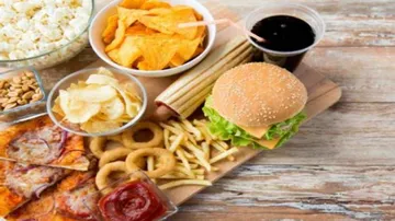 High calorie diet causes brain health to decline faster: Study