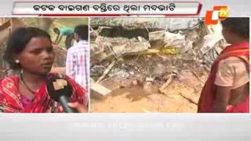 Women ransack liquor shops in Cuttack