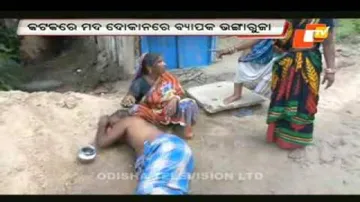 Anti-liquor protest turns violent; 4 injured as trader attacks protestors
