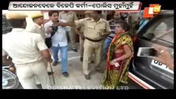 BJP workers, police scuffle in Rayagada