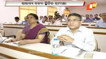 Stay prepared for floods, CM tells depts, collectors