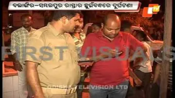 Child among 3 dead in auto rickshaw-bike collision