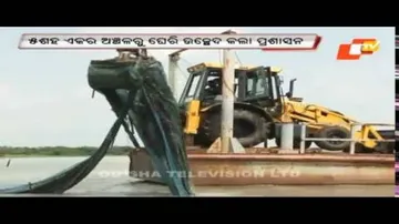 Eviction of 500 acre illegal prawn gheries in Khurda begins