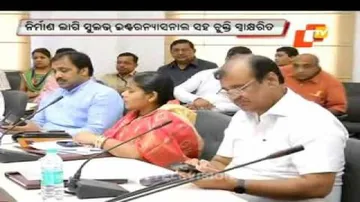 Odisha, Sulabh ink MoU to build hybrid toilets in 9 towns