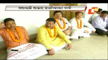 Reserve 38% medical, engg seats for STs, SCs, demand Opp MLAs on dharna