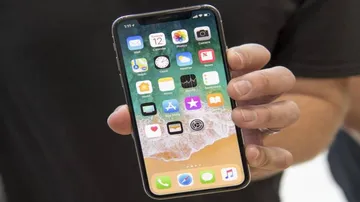 'Super Premium' iPhone X begins 'cannibalising' iPhone 8, 8 Plus