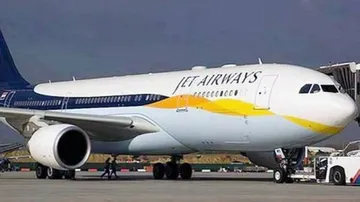 Jet asks for Rs 400 cr; fleet down to 5 aircraft