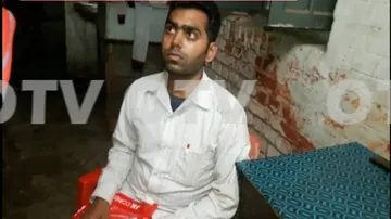Rs 42L jewellery looted from Howrah-Mumbai Mail near Jharsuguda