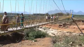 Hanging bridge in Rayagada turns into ‘death trap’ for tourists