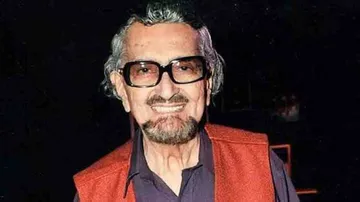 Ad Guru Alyque Padamsee breathes his last at 90
