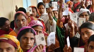 Karnataka bypolls: Congress-JD(S) coalition leads in two LS seats