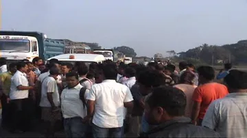 2 BJD activists die in road mishap