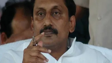 AP CM set to resign, meets Seemandhra legislators
