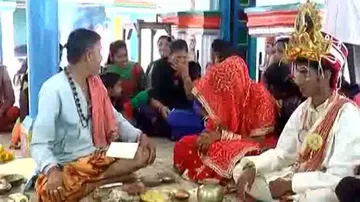 Ex-Maoist Jyoti Madkami ties nuptial knot