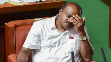 Kumaraswamy told to face floor test by 6 p.m. on Tuesday
