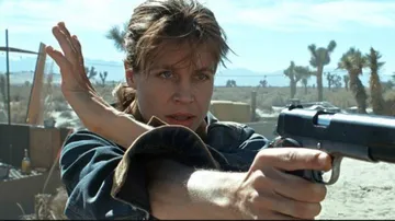 Linda Hamilton signs up for new 'Terminator' movie