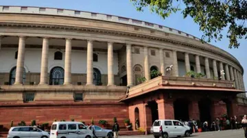 Cabinet okays tabling of chit funds Bill in Parliament