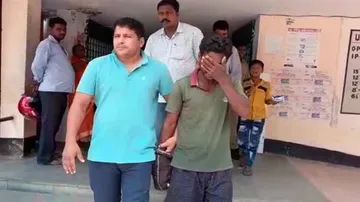 Theft of Rs 10 lakh ornaments: Accused escapes from Police custody