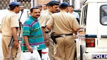 SC grants bail to chief Malegaon accused Lt. Col. Purohit