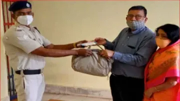 True Benevolence: Odisha RPF Staff Returns Lost Cash Bag To Elderly Maharashtra Resident