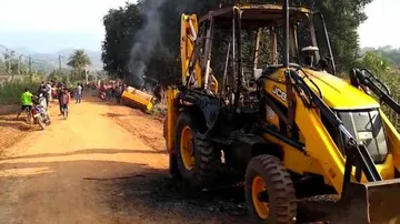 Maoists Torch 3 Vehicles Opposing Road Construction Work In Odisha