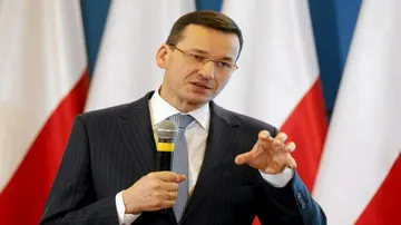 YouTube apologises for Polish PM translation error