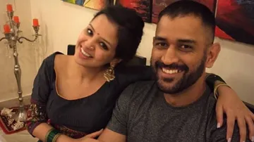 Threat to life: Dhoni’s wife Sakshi applies for .32-bore pistol
