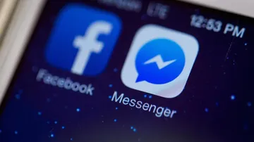 Facebook Messenger crashes globally