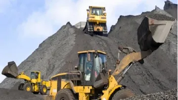 Odisha asks officials to file case against mine lessees