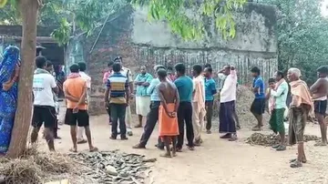 Anganwadi helper's minor daughter 'raped, hanged' in Odisha