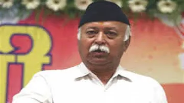 Bhagwat's remark proves a blessing for Lalu, Nitish 