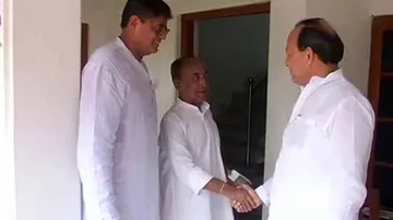 Veteran leader Bijoy Mohapatra gets back to BJP fold, geared to take party responsibilities