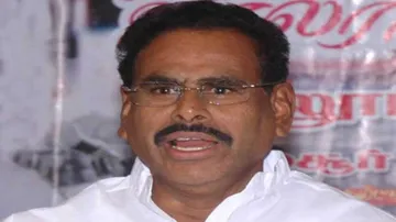 Sasikala's husband surrenders before CBI court