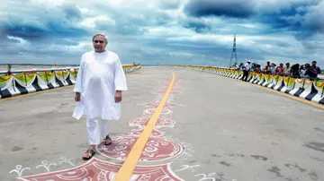 Outlook Speakout Awards: Naveen topmost administrator in country