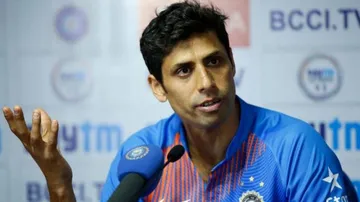 Senior pacer Nehra may retire from international cricket