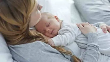 Can newborns recognise their mother's profile view?