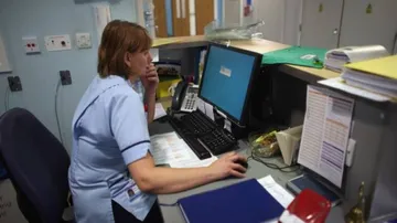 Night shifts raise risk of common cancers in women