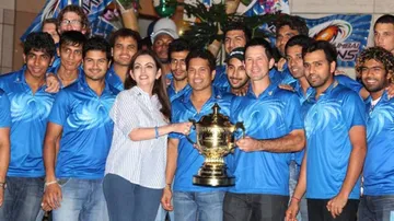 Nita Ambani honours Mumbai Indians stars on 10th anniversary