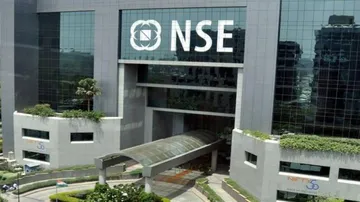 Profit booking subdues indices, banking stocks down
